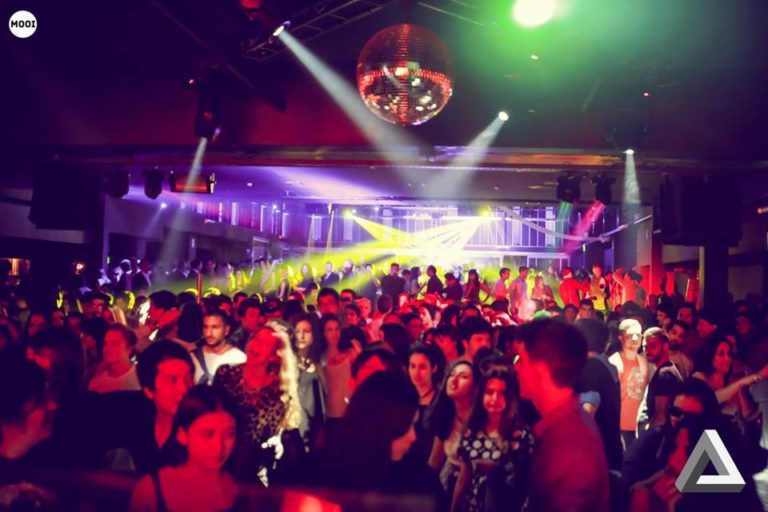 BAR PARA PREVIA DE FIESTA DE EGRESADOS